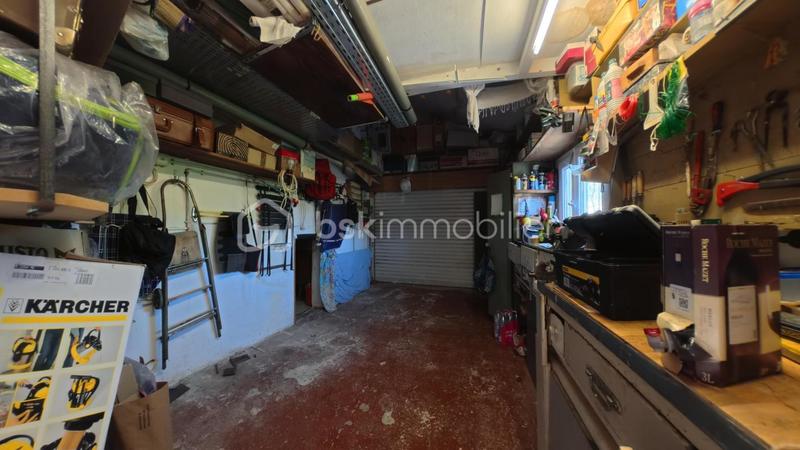 Maison - 180 m² - 6 pièces