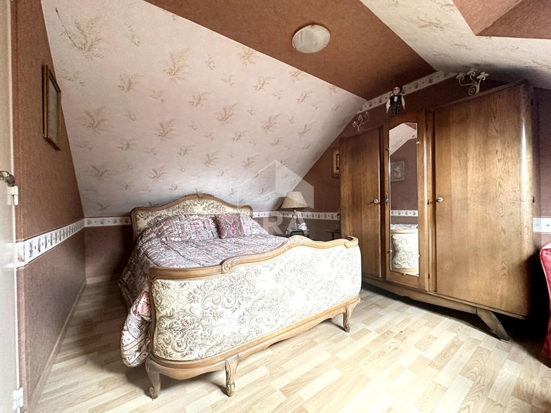 Maison - 101 m² - 5 pièces