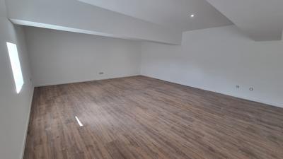 Maison - 159 m² - 5 pièces