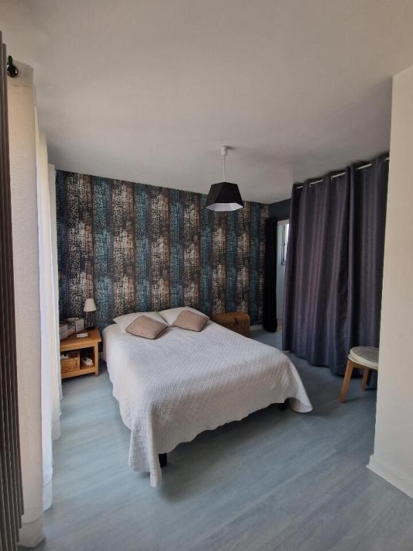 Appartement - 104 m² - 4 pièces