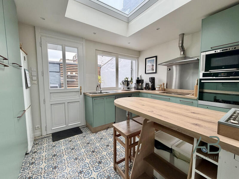 Maison - 88 m² - 5 pièces