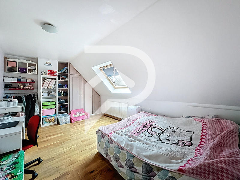 Maison - 126 m² - 6 pièces