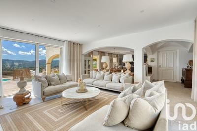 Maison - 308 m² - 12 pièces