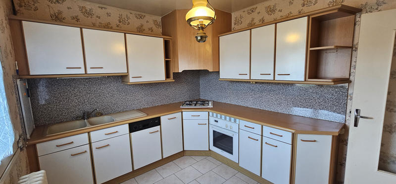 Maison - 82 m² - 5 pièces