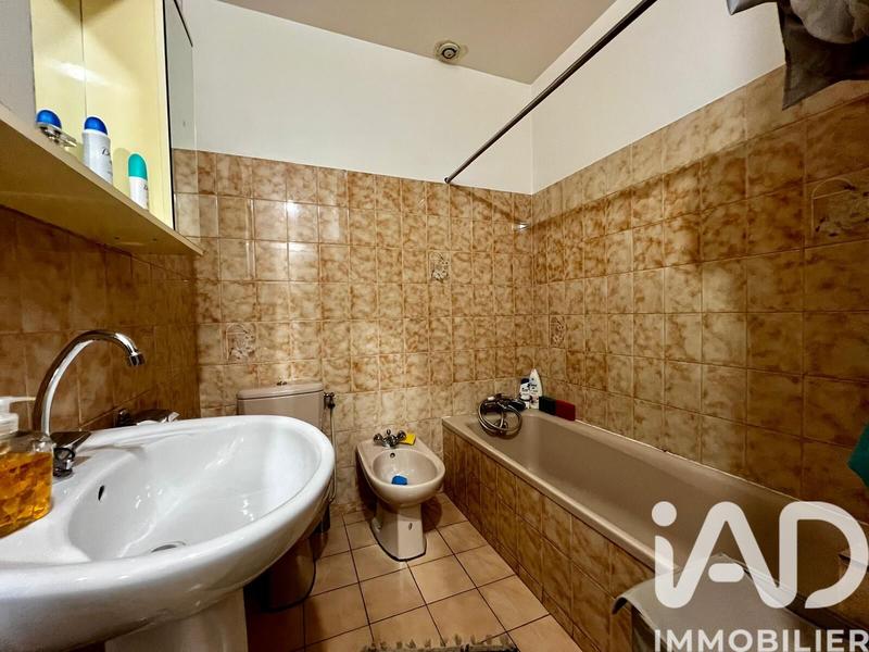 Maison - 141 m² - 8 pièces