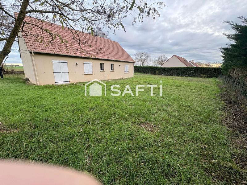 Maison - 90 m² - 4 pièces