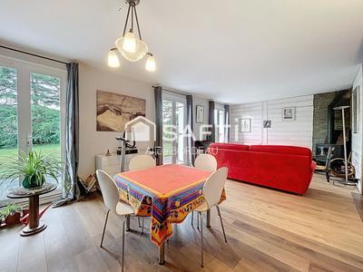 Maison - 142 m² - 7 pièces