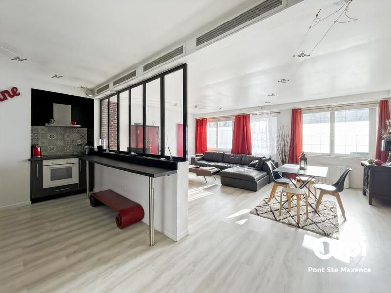 Appartement - 93 m² - 3 pièces