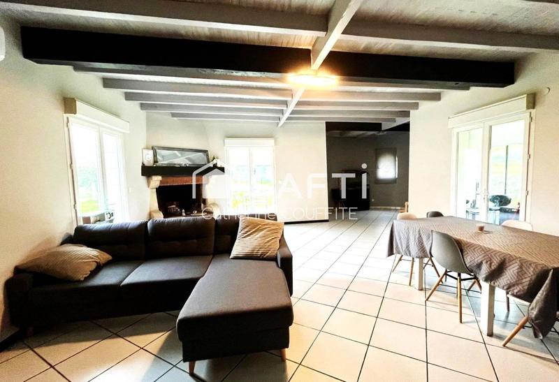 Maison - 140 m² - 5 pièces