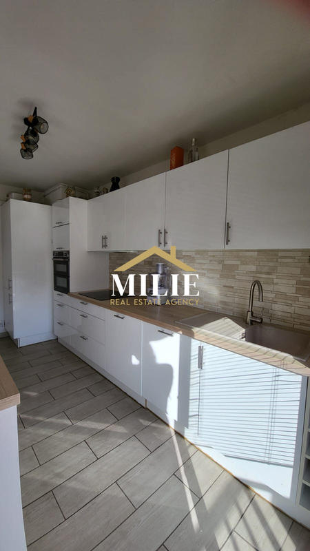 Appartement - 76 m² - 4 pièces