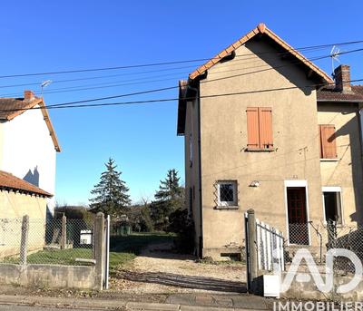 Maison - 84 m² - 4 pièces