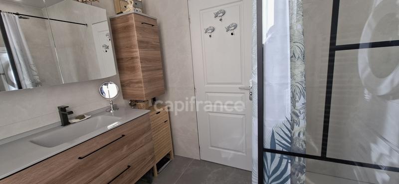 Appartement bourgeois - 103 m² - 3 pièces