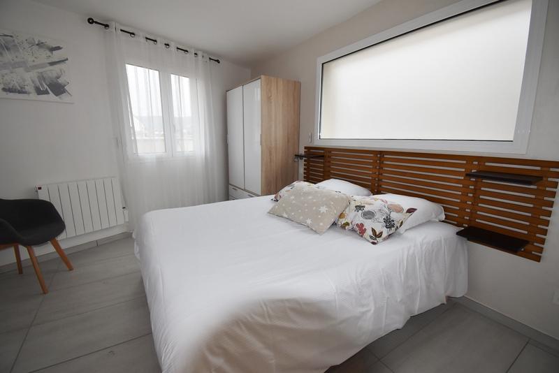 Maison - 349 m² - 10 pièces