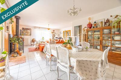 Maison - 120 m² - 6 pièces