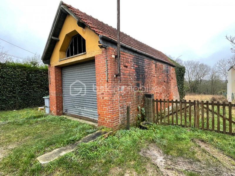 Terrain constructible - 783 m²