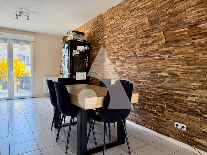 Maison - 82 m² - 4 pièces