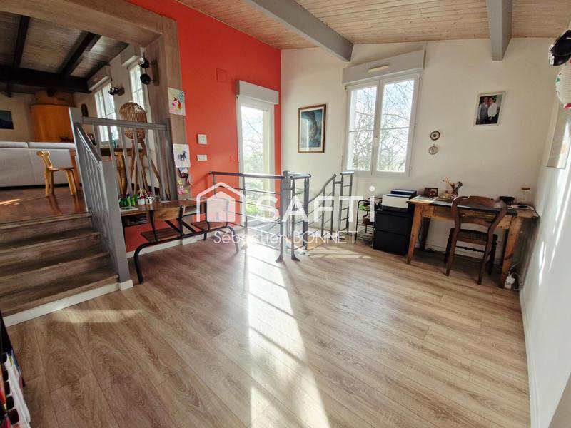 Maison - 160 m² - 9 pièces