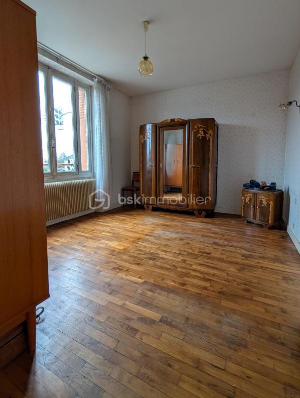 Maison - 96 m² - 4 pièces