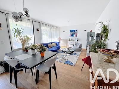 Appartement - 72 m² - 3 pièces