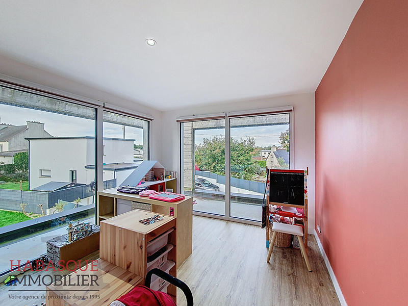 Maison - 186 m² - 6 pièces