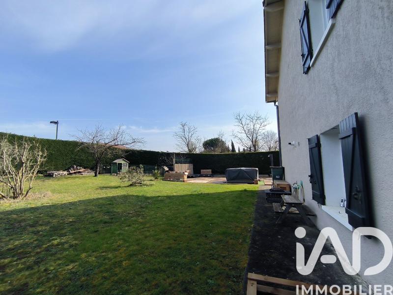 Maison - 162 m² - 8 pièces