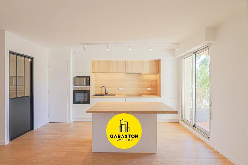 Appartement - 88 m² - 4 pièces