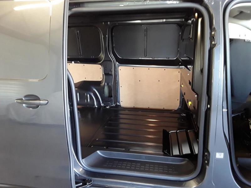 Citroën Jumpy 2.0 Bluehdi 145 Cv Pack Eat8 Kit Bois