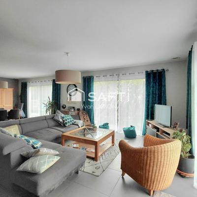 Maison - 136 m² - 6 pièces