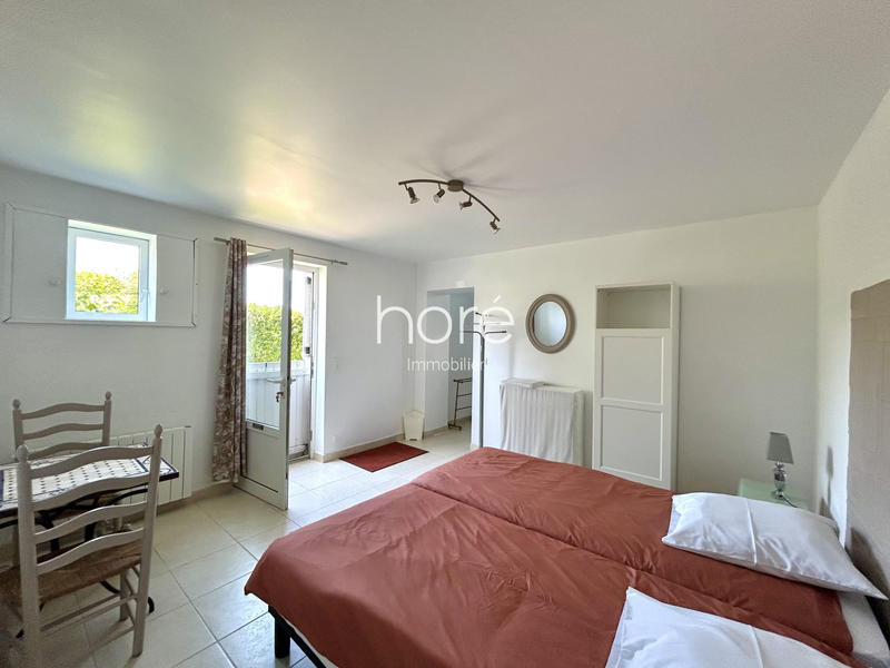 Maison - 282 m² - 11 pièces