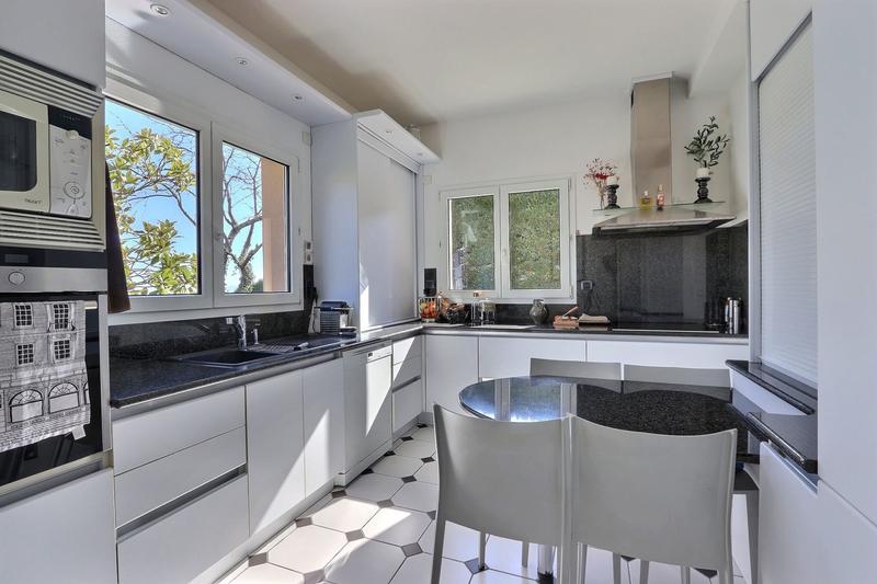 Villa - 160 m² - 6 pièces