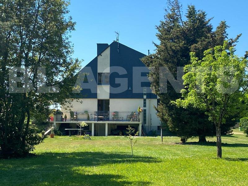 Maison d'architecte - 167 m² - 8 pièces