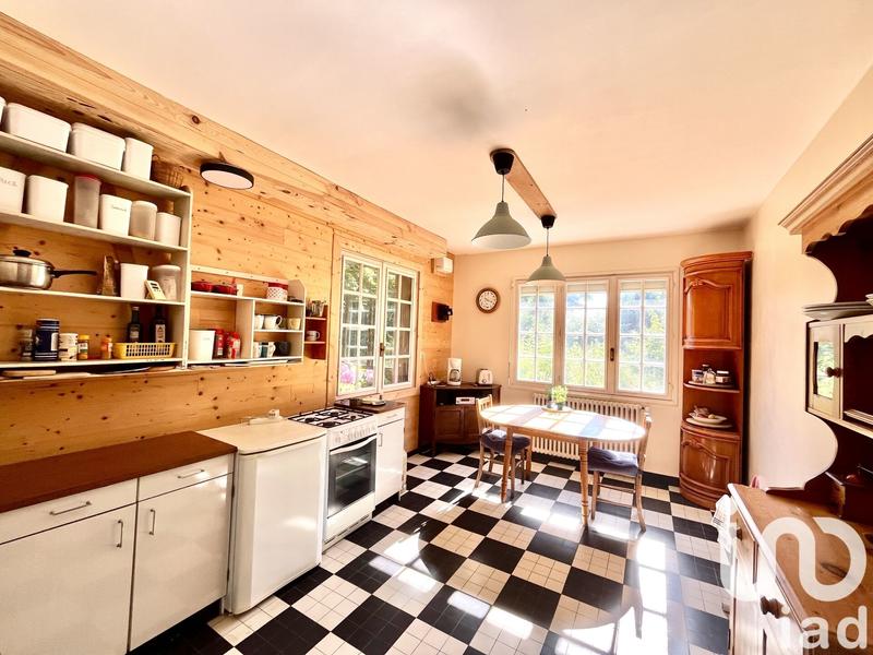 Maison - 147 m² - 7 pièces