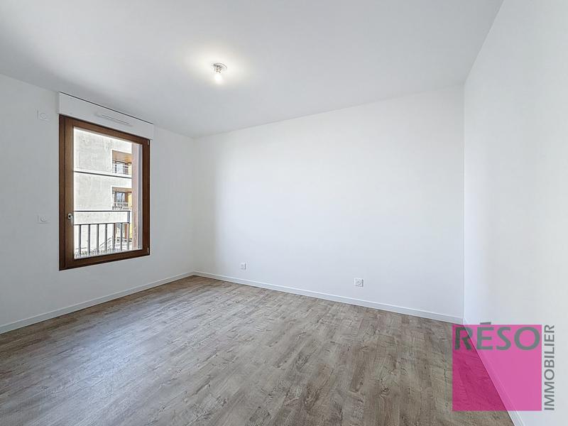 Appartement - 77 m² - 3 pièces