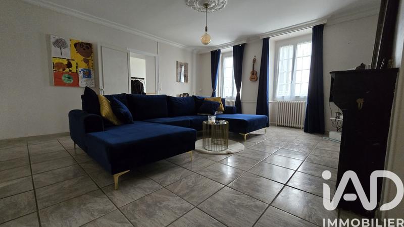 Maison - 195 m² - 7 pièces