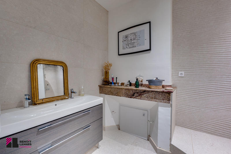 Duplex - 184 m² - 6 pièces