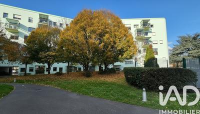 Appartement - 79 m² - 4 pièces