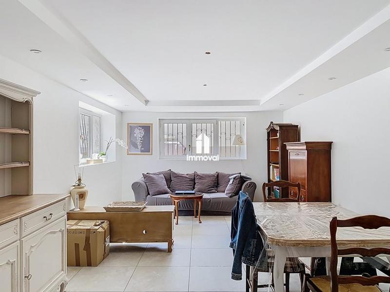 Appartement - 104 m² - 4 pièces