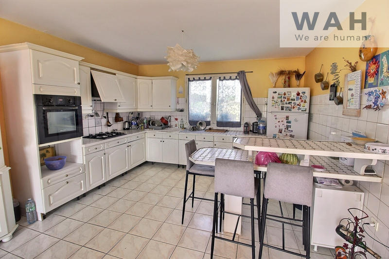 Maison - 134 m² - 6 pièces