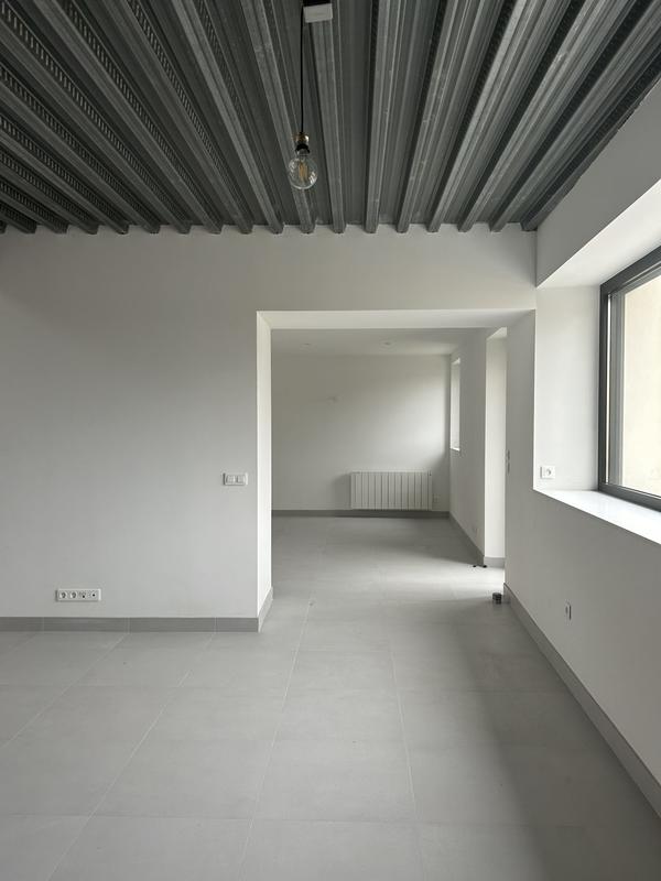 Maison - 140 m² - 4 pièces