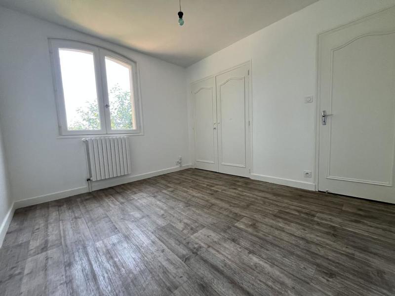 Maison - 177 m² - 6 pièces