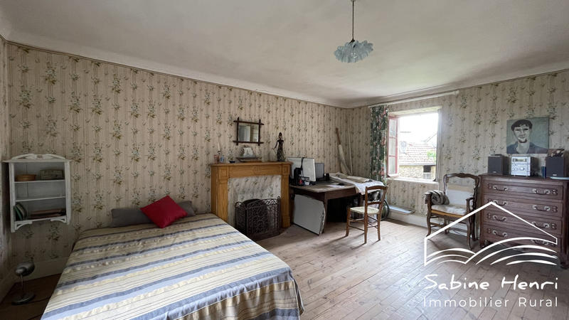 Maison - 171 m² - 7 pièces