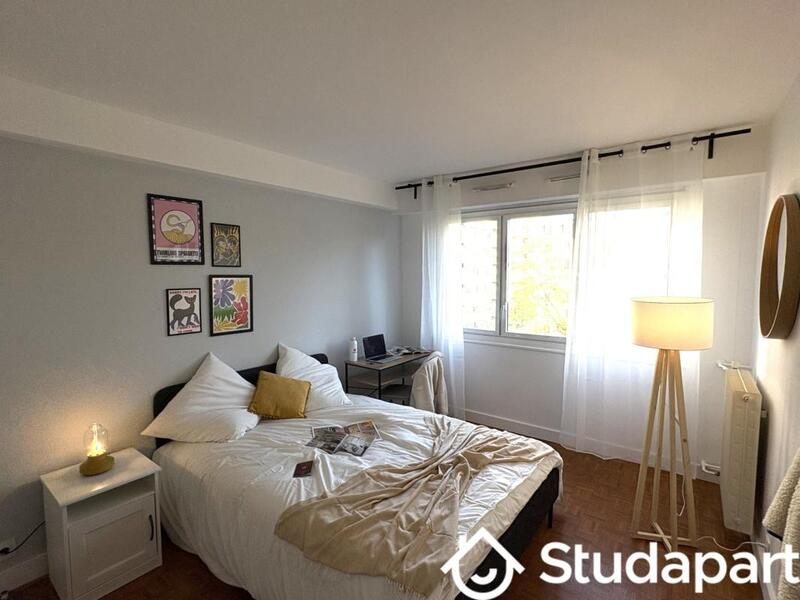 Chambre - 15 m² - 1 pièce