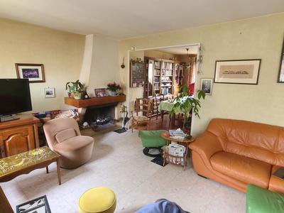 Maison - 127 m² - 5 pièces