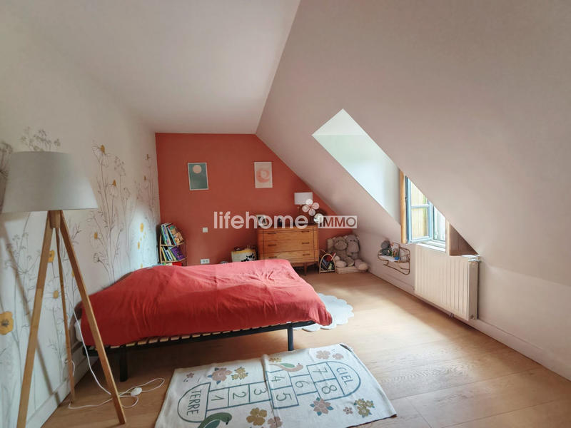 Maison - 190 m² - 8 pièces