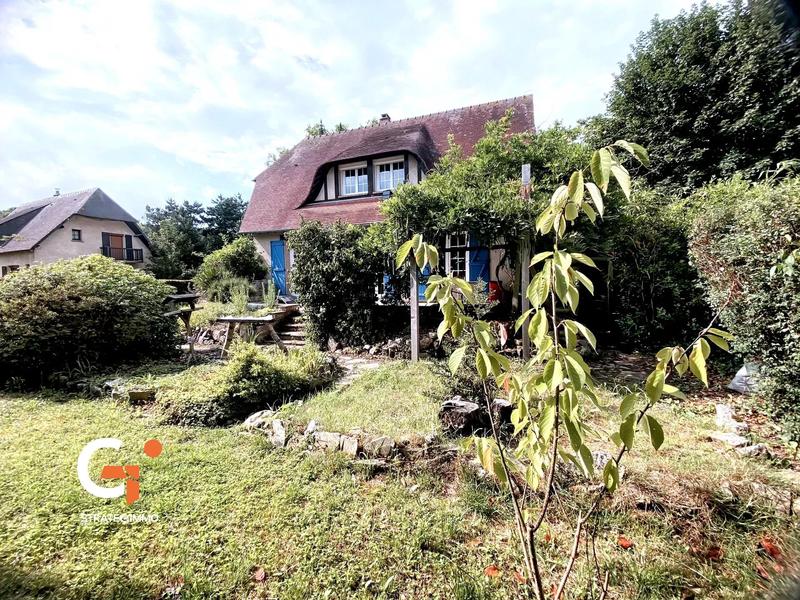 Maison - 104 m² - 4 pièces