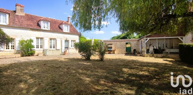 Maison - 180 m² - 5 pièces