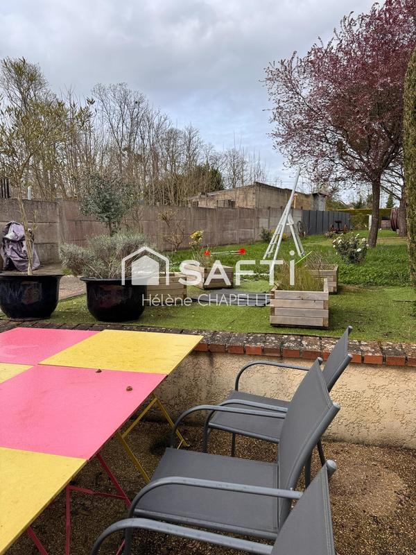 Maison - 94 m² - 4 pièces