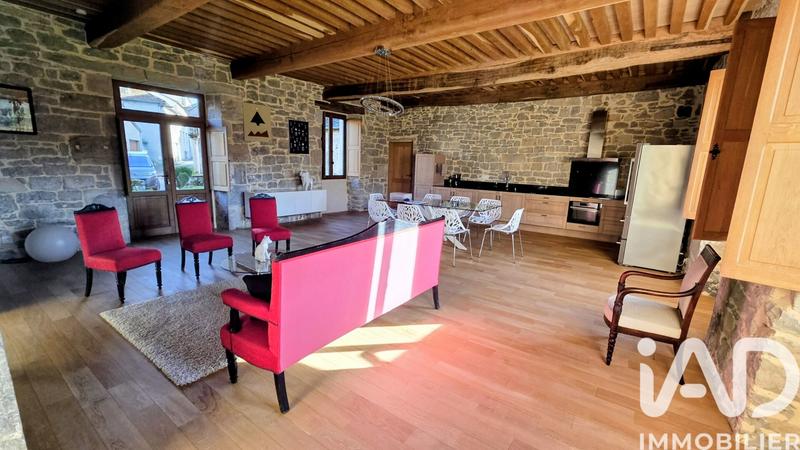 Maison - 195 m² - 4 pièces