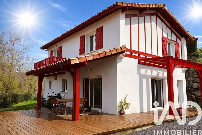 Maison - 135 m² - 5 pièces