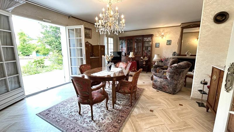 Maison - 86 m² - 4 pièces